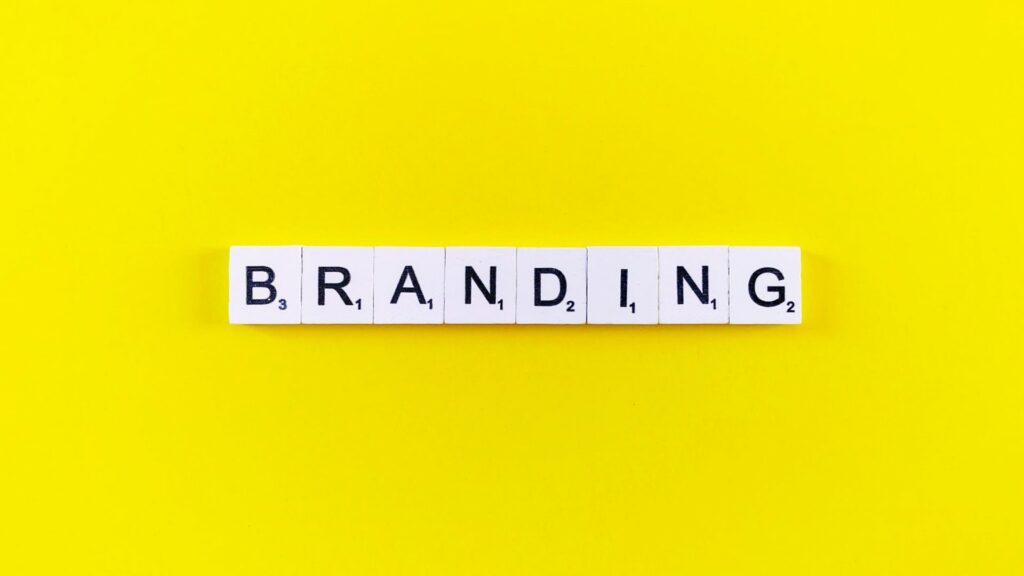 How to Create a Visual Brand Identity That People Love?